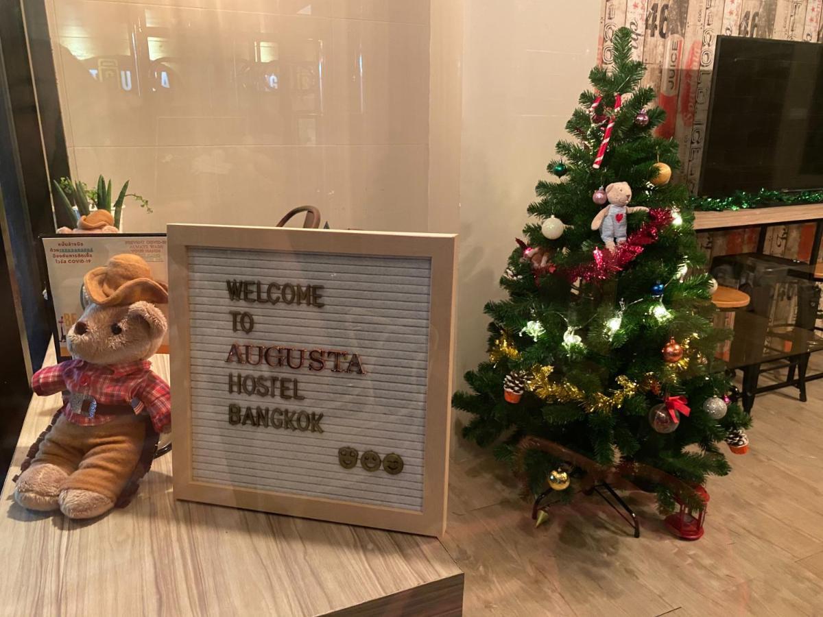 Augusta Hostel Bangkok Luaran gambar